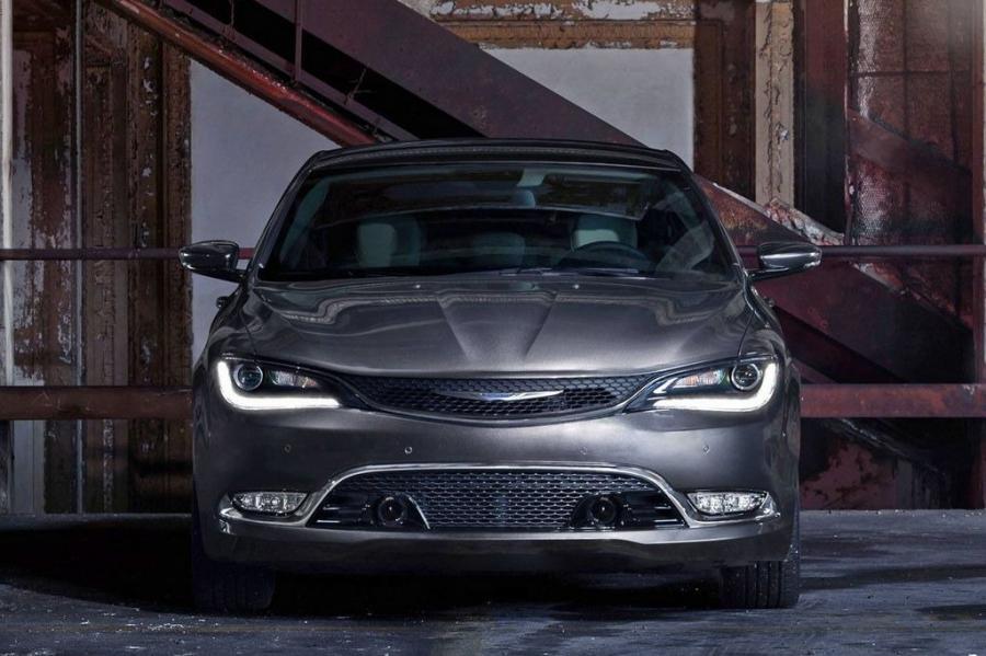  Chrysler 200 2015 года  (фото 150 из 207)